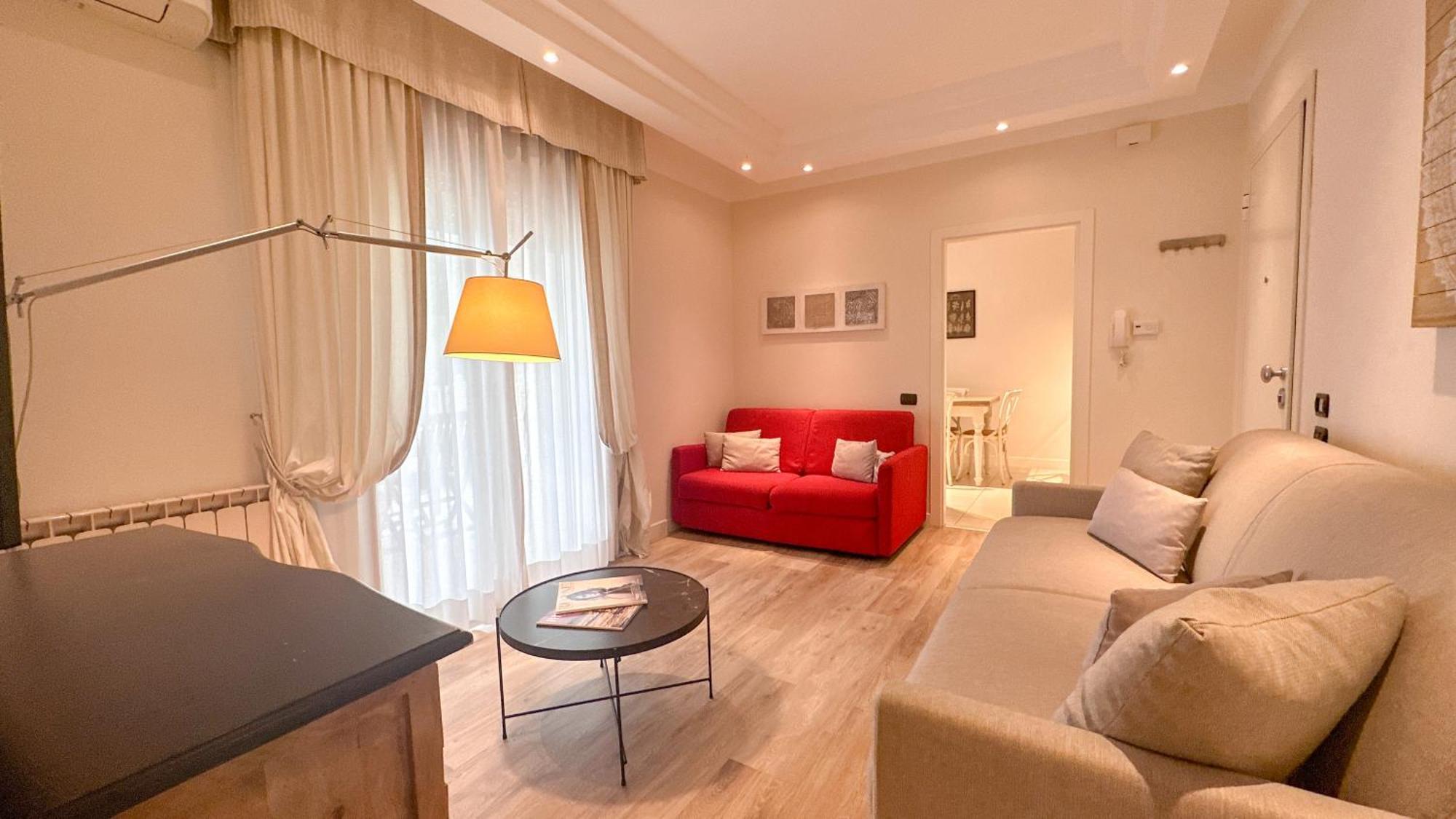 Residence Lungomare - Charming Apartments Риччоне Екстер'єр фото